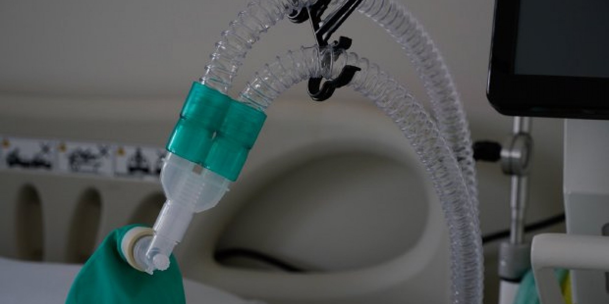  Já foram entregues aos hospitais gaúchos cerca de 600 mil unidades de medicamentos