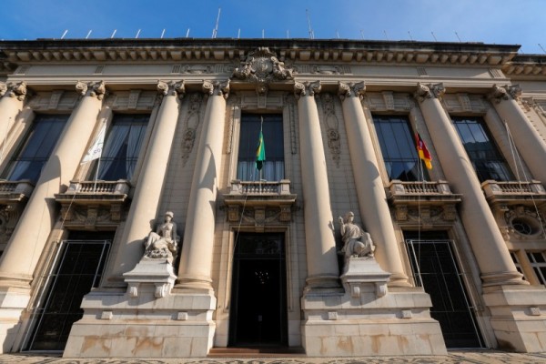 Anúncio foi feito pelo Tesouro do Estado nesta terça