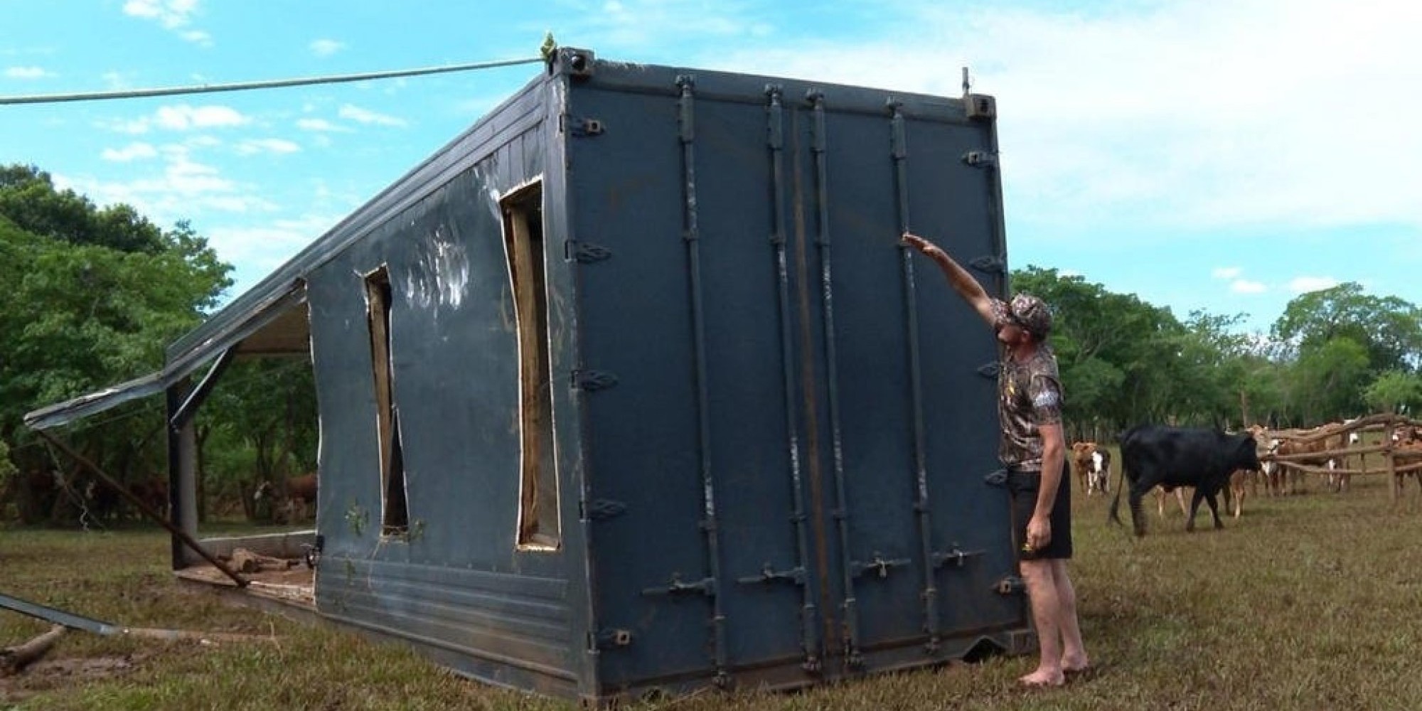 Casa é arrastada por 350 km no Rio Uruguai