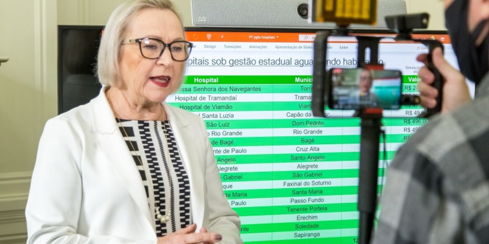 Arita disse que decisão de o Estado garantir as diárias dos leitos foi tomada para que eles possam entrar em operação logo