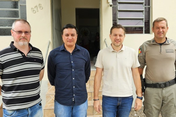 Prefeito Calvi procura BM para discutir alta no número de roubos