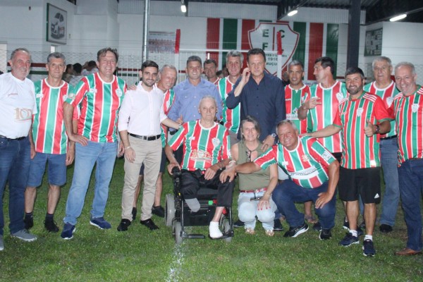 Obra de revitalização do Estádio Fortes e Livres é inaugurada