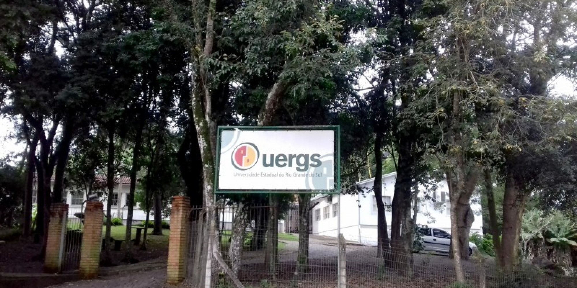 Dúvidas e mais informações podem ser obtidas no site da universidade Dúvidas e mais informações podem ser obtidas no site da universidade