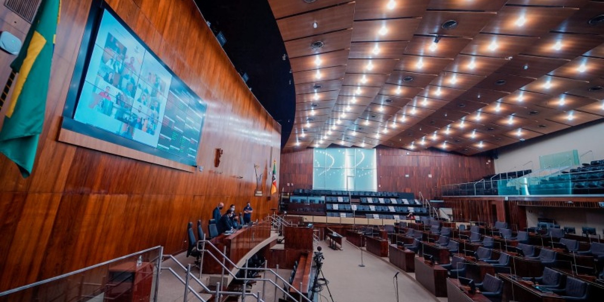 A votação do auxílio emergencial ocorreu em sessão virtual A votação do auxílio emergencial ocorreu em sessão virtual