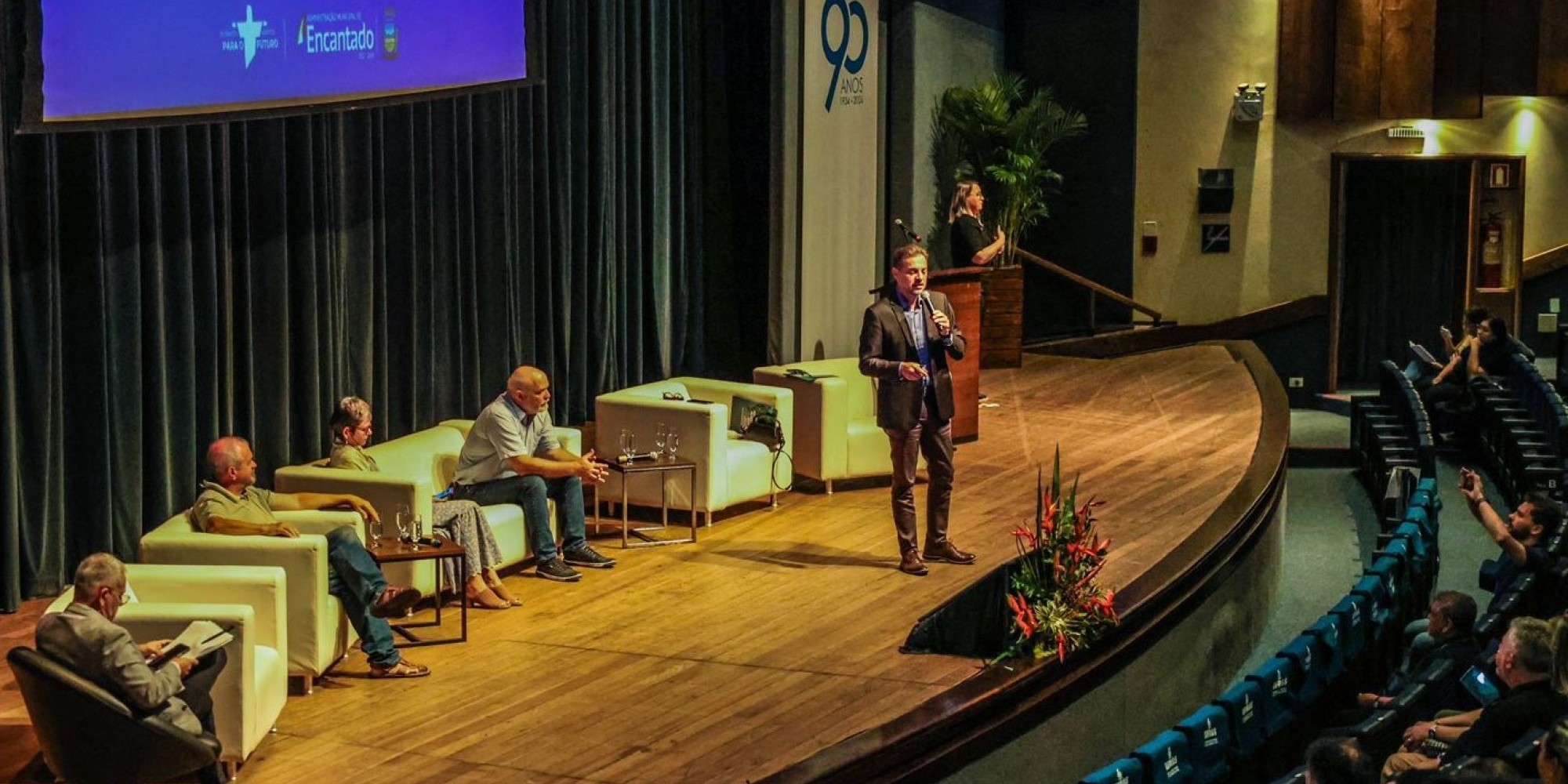 Jonas Calvi foi painelista em seminário sobre desastre climático de 2024