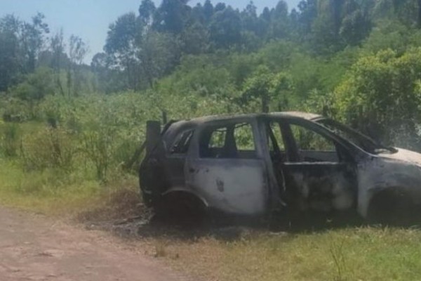 Homem é encontrado carbonizado no interior de veículo em Bom Retiro do Sul