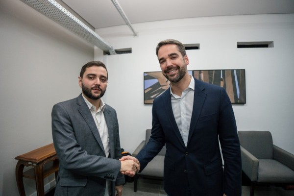 O período de recesso do governador, seguido de férias, vai até o dia 10 de janeiro.