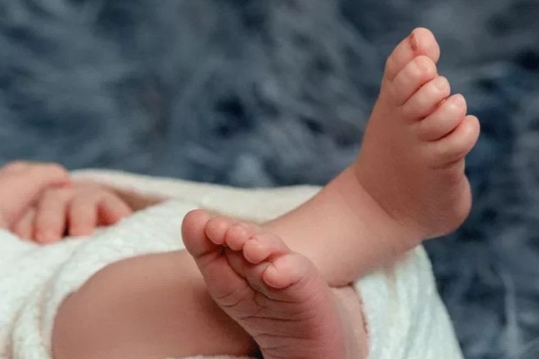 Bebê morre após se engasgar com leite em escola de Erechim