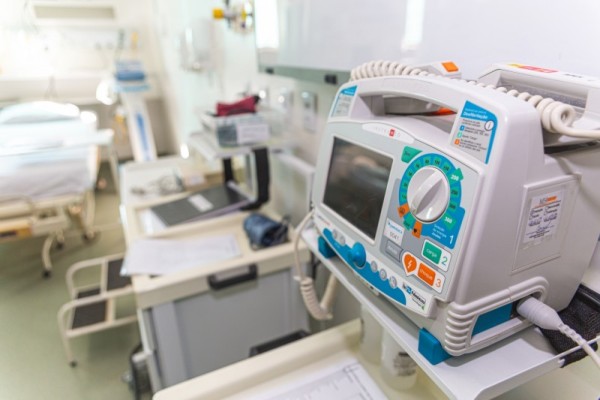 Para habilitação de leitos, são necessários equipamentos e equipe de profissionais especializada em atendimento intensivista