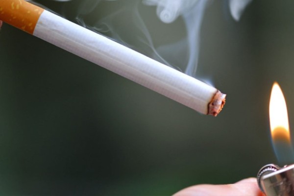 Projeto é apresentado para proibir o cigarro nas praias