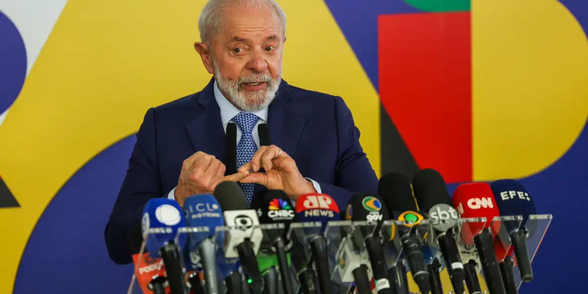 Lula afirma que superávit seria alcançado se não fosse tragédia no RS