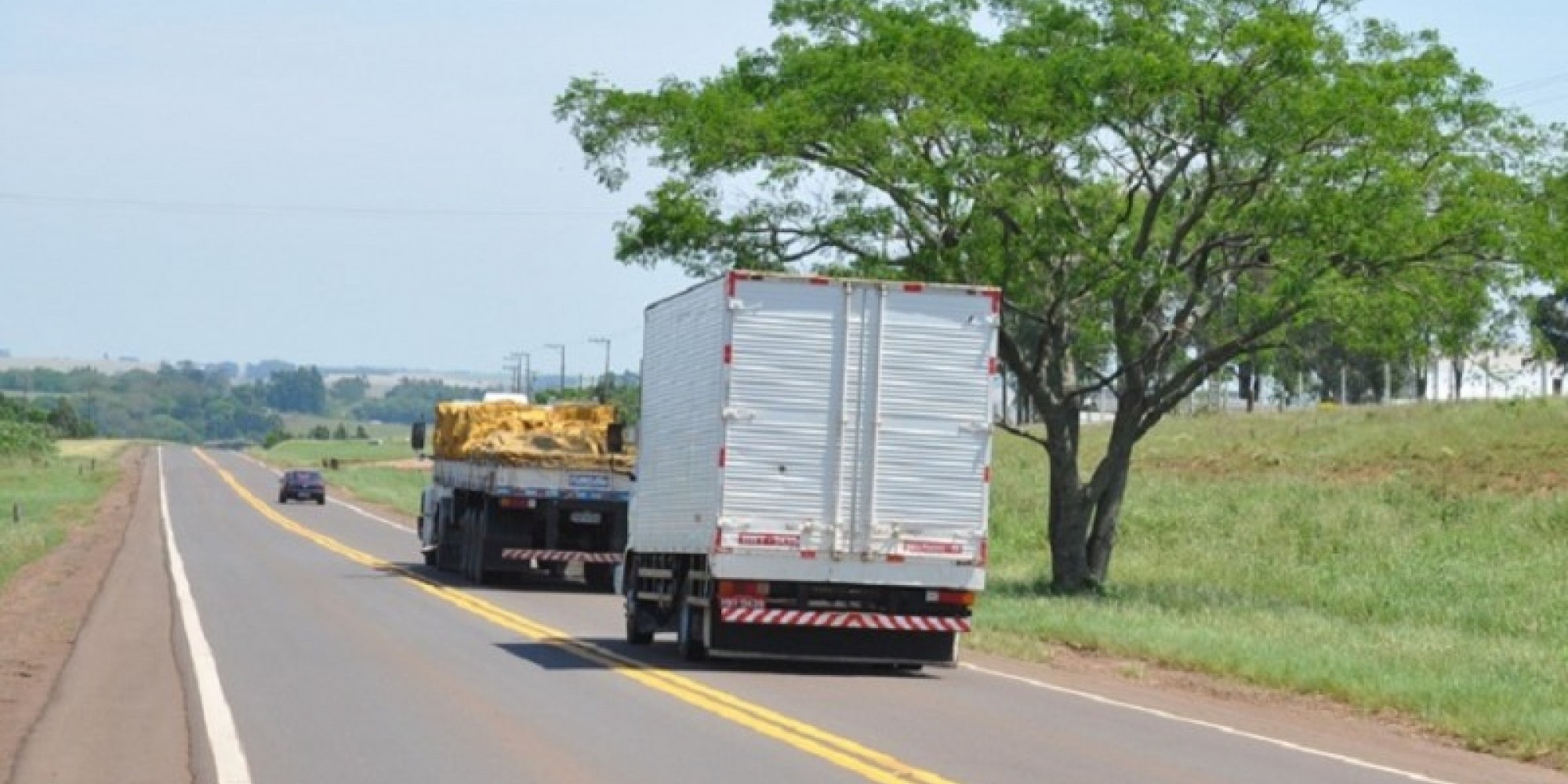Pelo menos 67 caminhoneiros morreram no trânsito no primeiro ano de pandemia, número 29% maior do que nos 12 meses anteriores