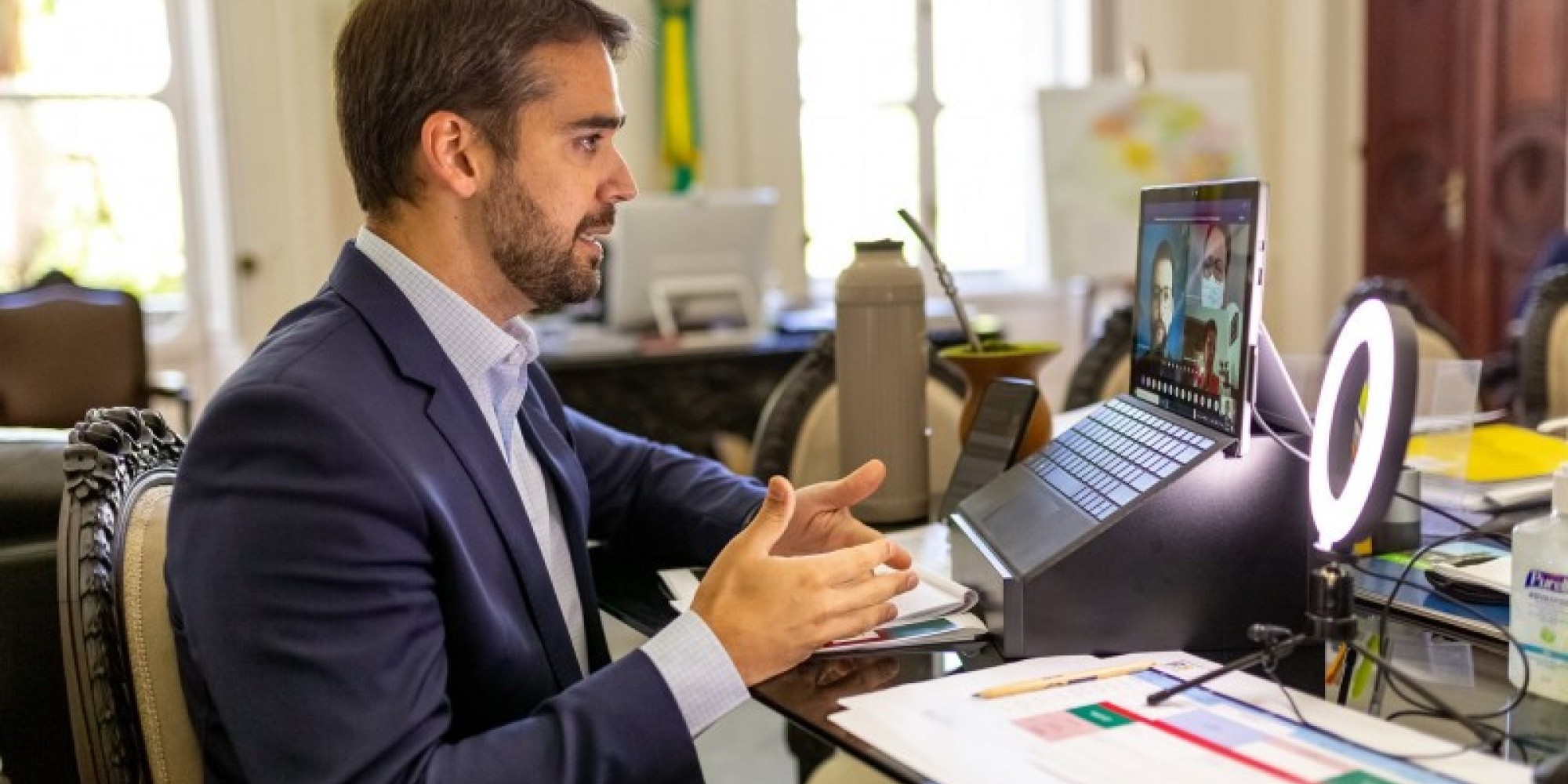 Mantendo a tradição, o governador falou na primeira edição do ano do Tá na Mesa Mantendo a tradição, o governador falou na primeira edição do ano do Tá na Mesa