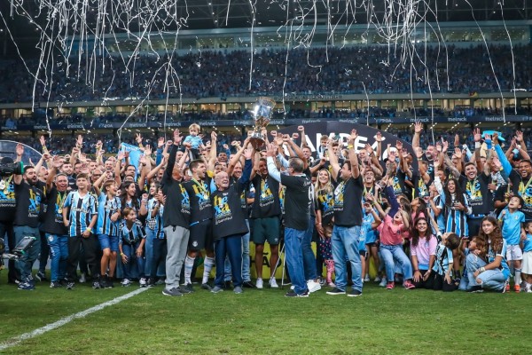 Grêmio vence Caxias e é Hexacampeão Gaúcho