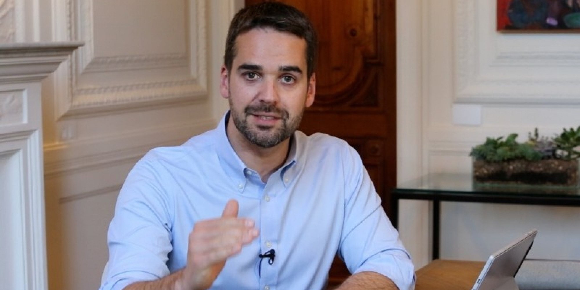 Governador Eduardo Leite autorizou previsão adultos receberem ao menos uma dose da vacina 