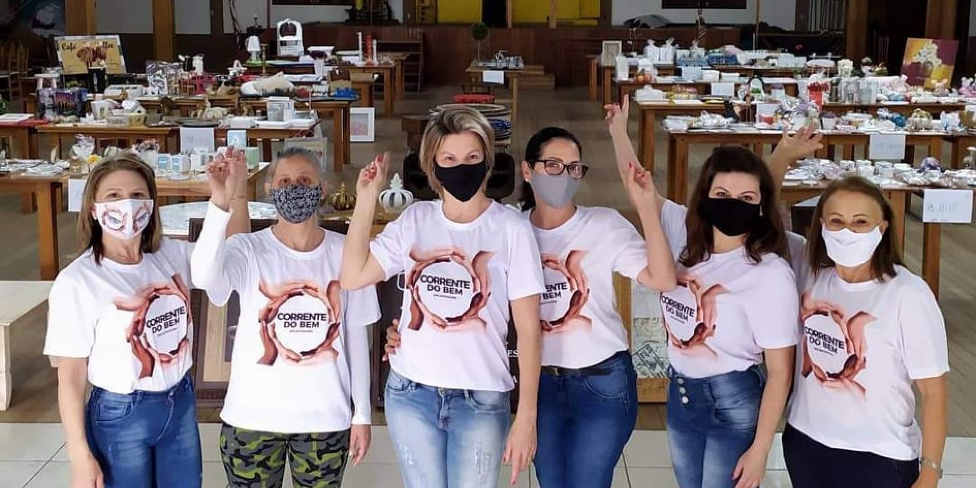 Todo valor arrecadado no Bazar Solidário será destinado as causas da Corrente do Bem de Encantado Todo valor arrecadado no Bazar Solidário será destinado as causas da Corrente do Bem de Encantado