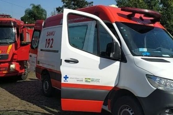 Homem sofre queda de andaime na manhã desta sexta-feira (12) em Encantado
