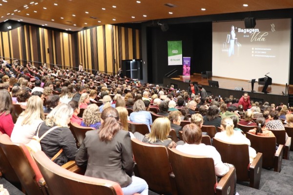 Encontro de Mulheres da Dália Alimentos bate recorde de público