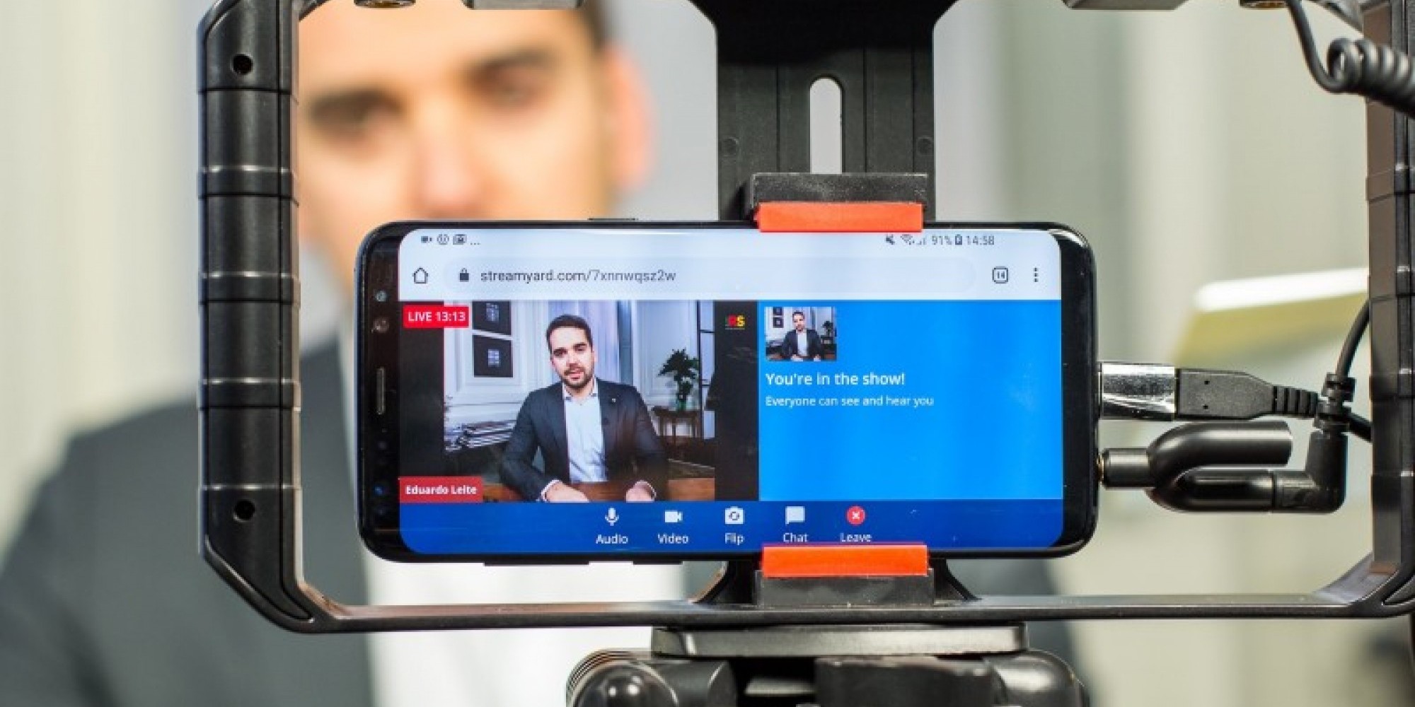 -A tarefa de administrar o Rio Grande do Sul é coletiva-, disse o governador em transmissão ao vivo