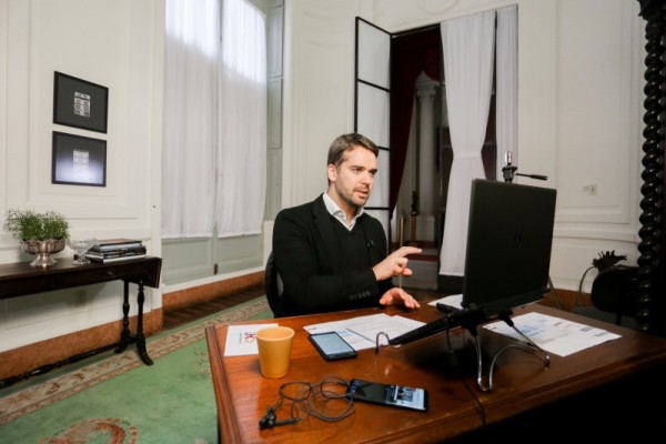 Leite disse que investimento faz parte da estratégia de reforçar a rede de atendimento de saúde, especialmente de leitos de UTI 