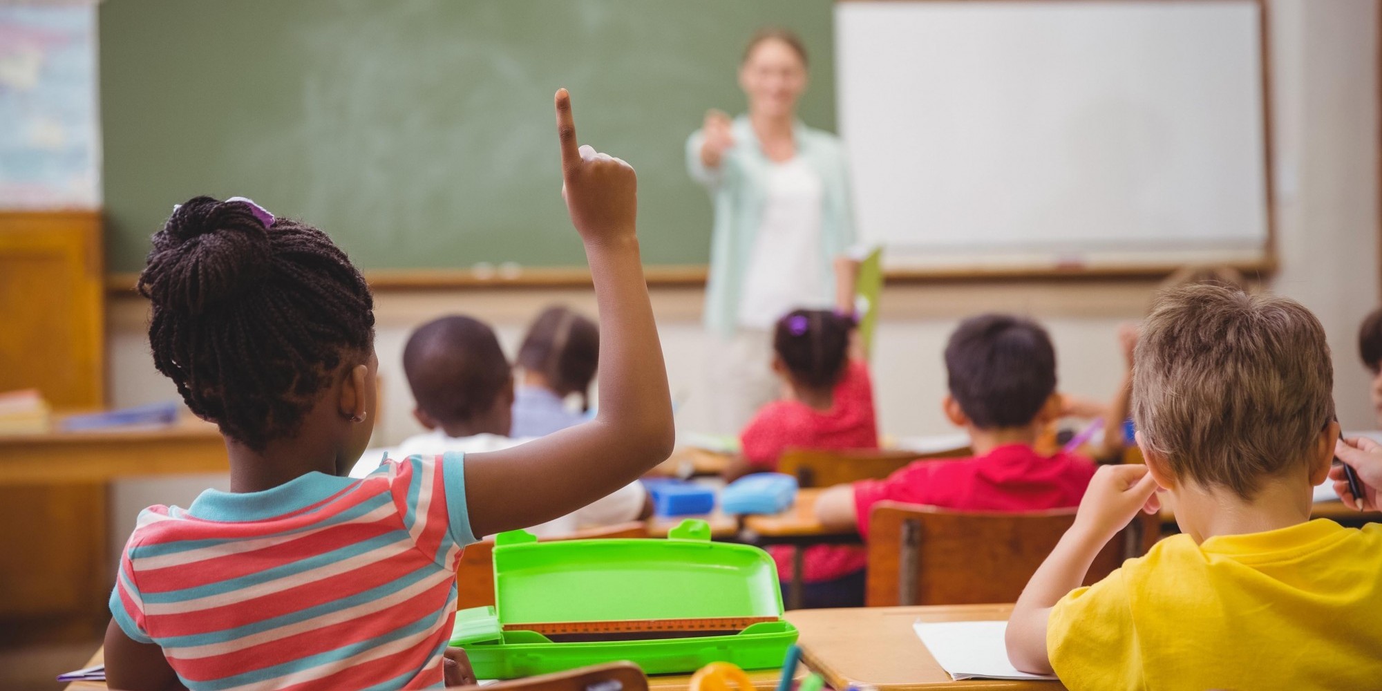 Quase a metade dos alunos matriculados na Educação Básica são atendidos pelos municípios Quase a metade dos alunos matriculados na Educação Básica são atendidos pelos municípios