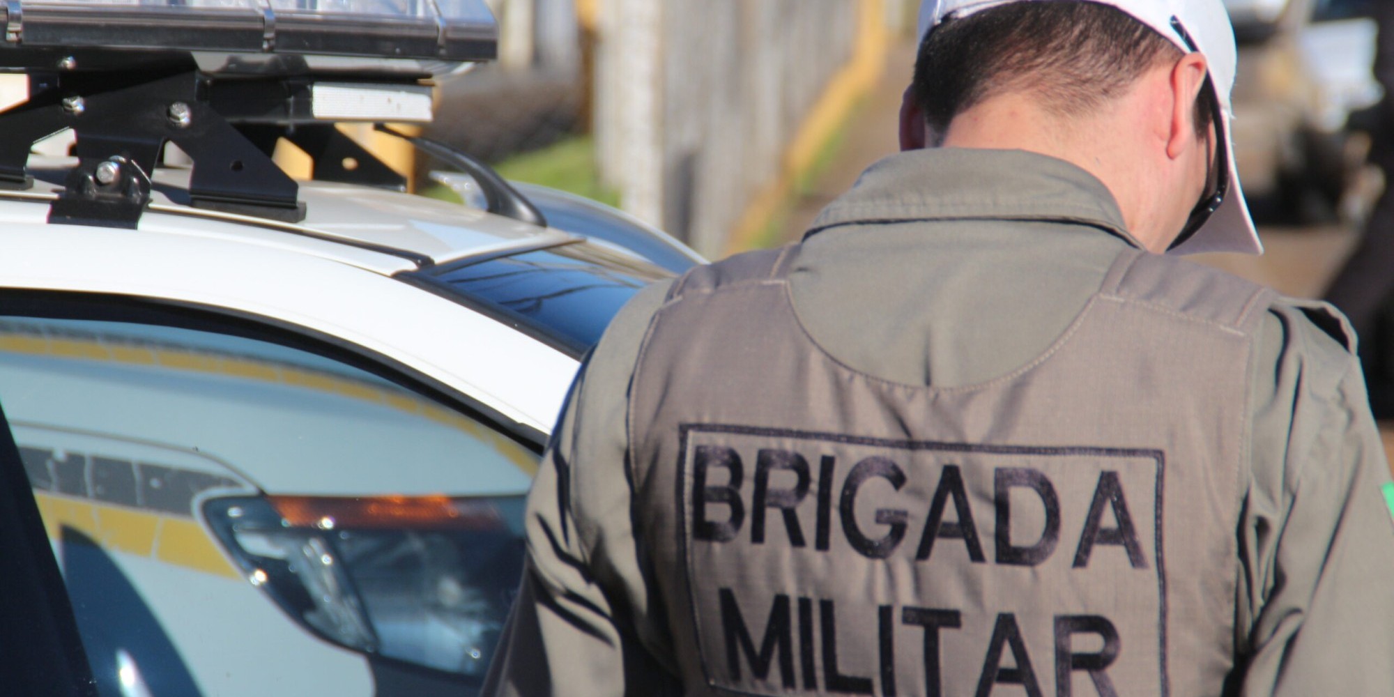 Homem é executado a tiros enquanto se banhava em balneário