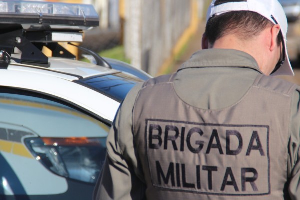 Homem é executado a tiros enquanto se banhava em balneário