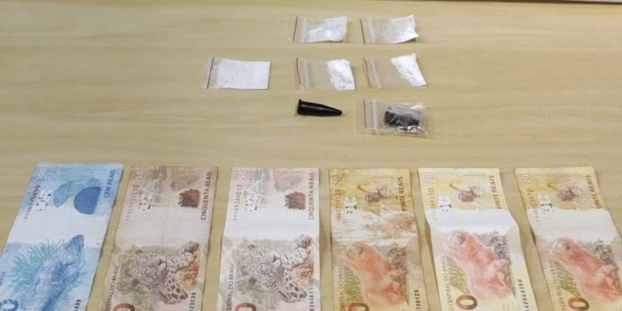 Homens são presos por crime de tráfico nesta segunda-feira