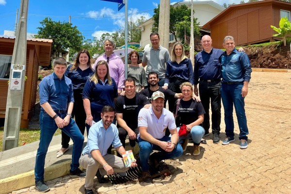 13 famílias recebem as primeiras casas definitivas de Muçum