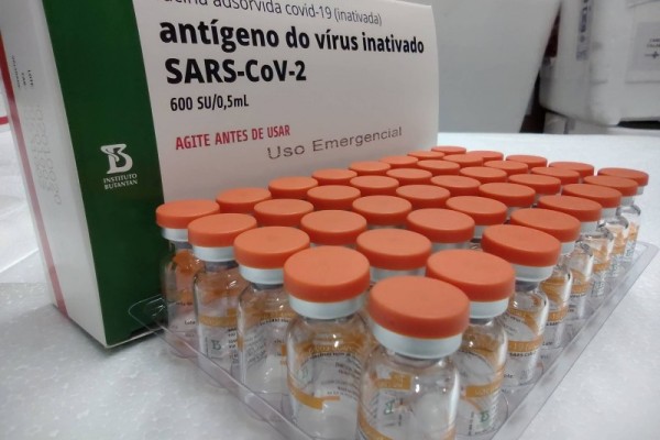 Todas as doses serão entregues até a tarde 