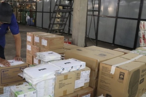 Desde o início da pandemia mais de 14 milhões de EPIs já foram distribuídos no RS 