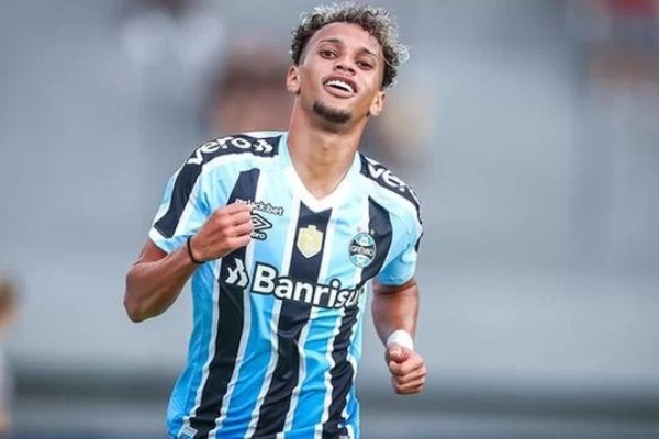 Bitello pode deixar o Grêmio e ir para a Europa