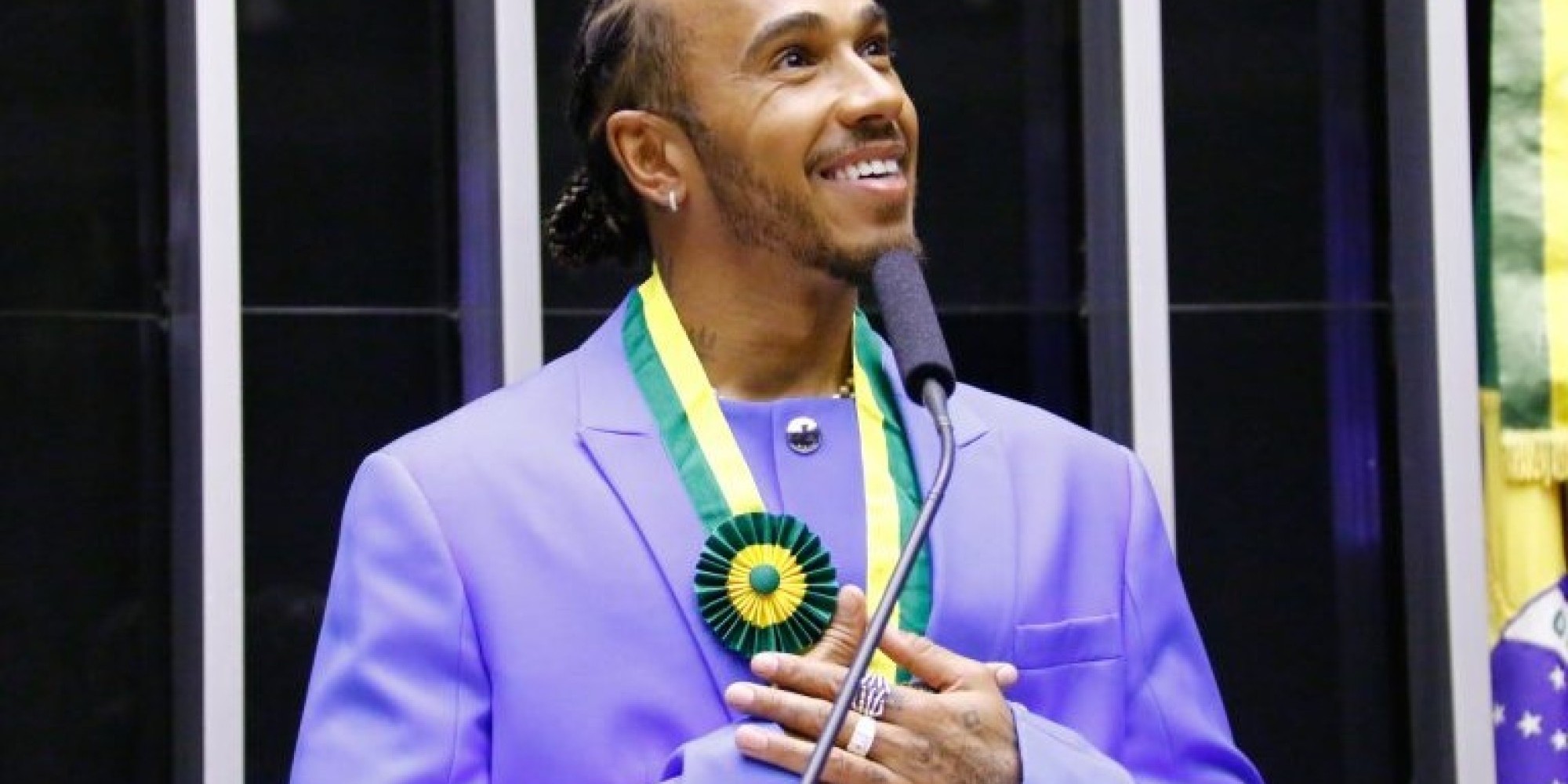Câmara concede título de cidadão honorário a Lewis Hamilton