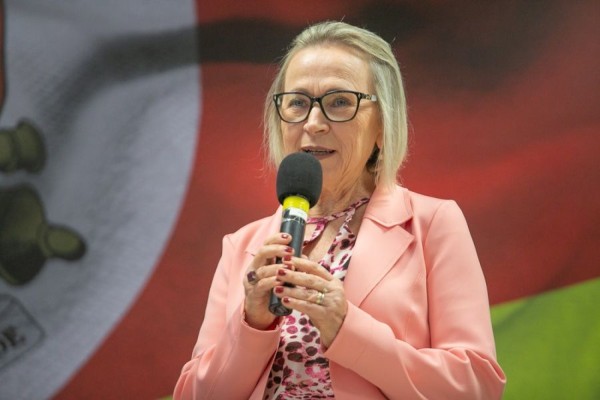 -Ainda podemos atingir a meta -, disse a secretária Estadual da Saúde Arita Bergmann