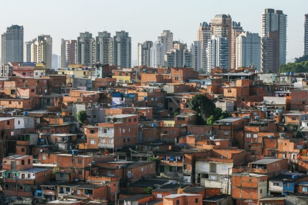  Famílias mais pobres, no sistema atual, pagam, proporcionalmente, mais imposto do que as mais ricas