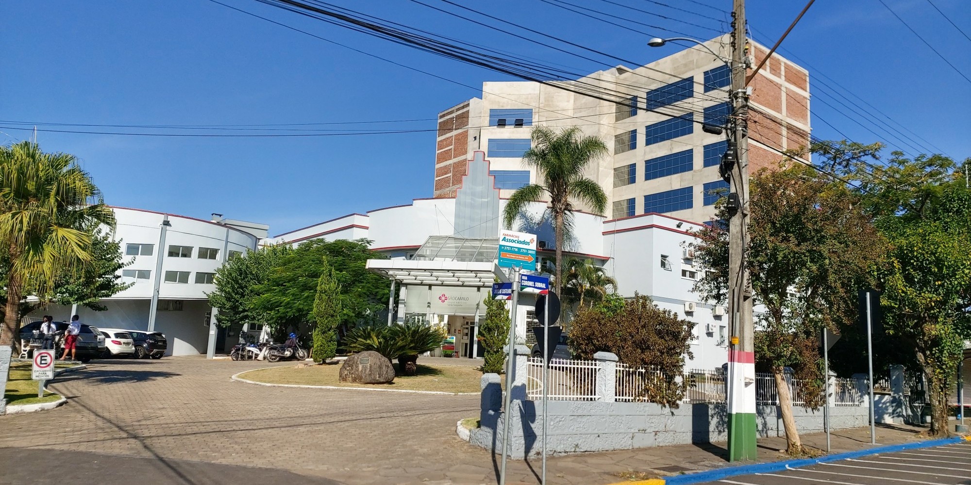 Paciente está internado no hospital de Encantado Paciente está internado no hospital de Encantado