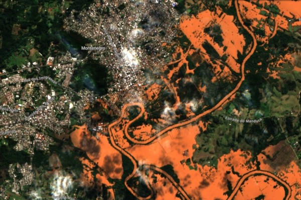 Satélite mostra cheias nos rios no Rio Grande do Sul