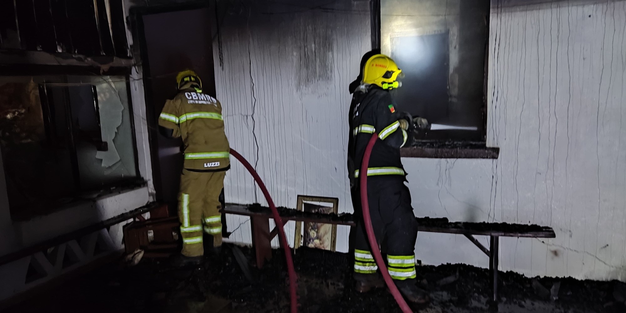Incêndio destruiu totalmente casa com 200 m2 na Barra do Forqueta