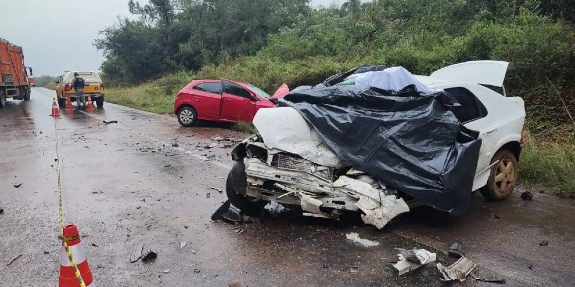 Três pessoas morrem em acidente envolvendo veículos de Ibirapuitã e Tio Hugo