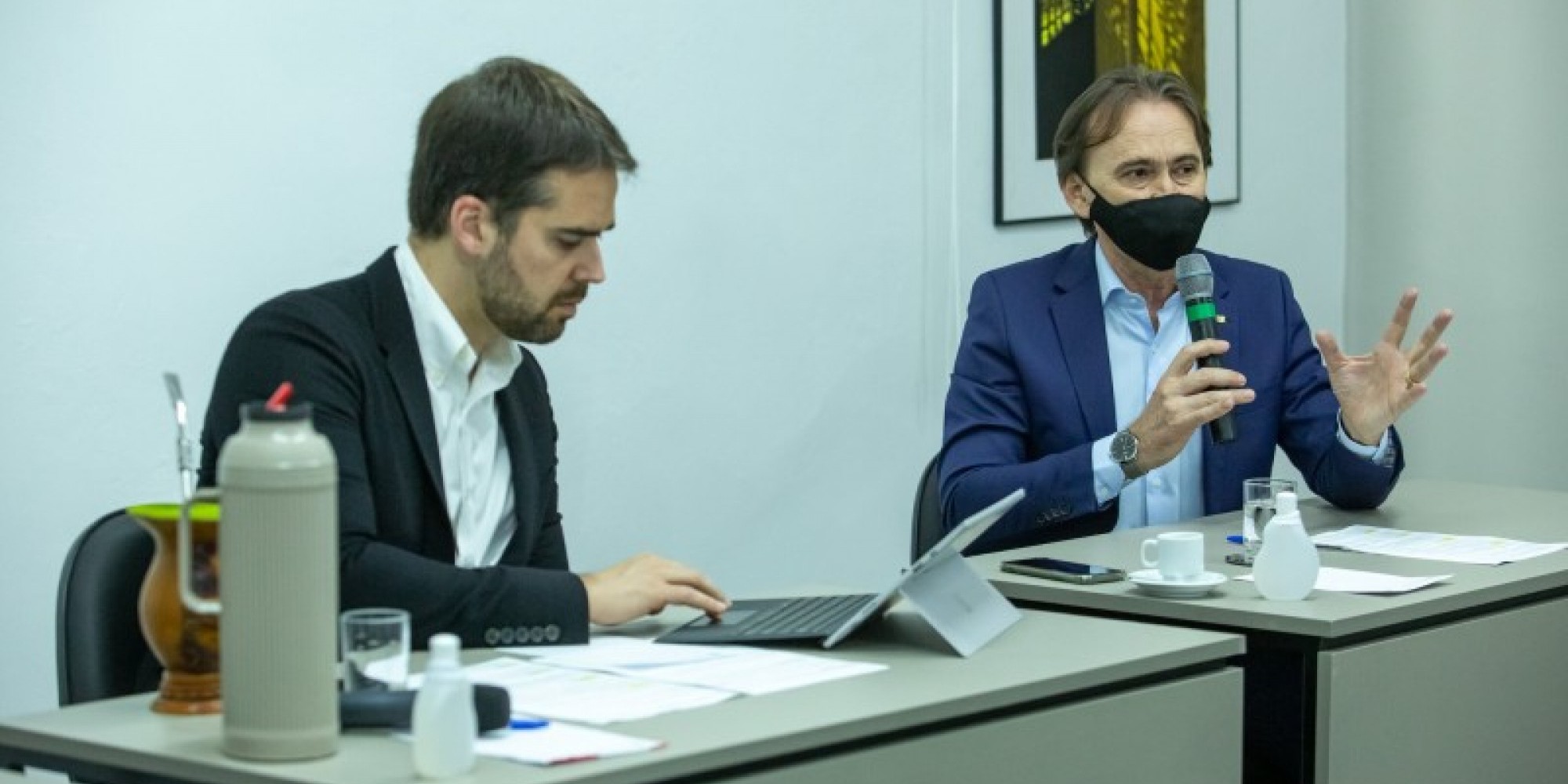 -Estamos viabilizando projetos de obras que têm caráter estratégico para algumas regiões do nosso Estado-, explicou Costella -Estamos viabilizando projetos de obras que têm caráter estratégico para algumas regiões do nosso Estado-, explicou Costella