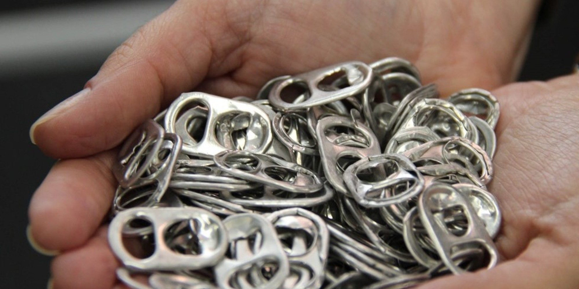 Não é mito: lacres das latas de alumínio "viram" mesmo cadeiras de rodas