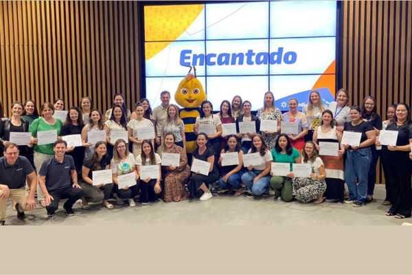 Sicredi promove evento com gestores e educadores do Programa A União Faz a Vida