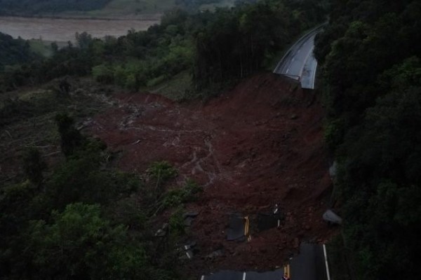 EGR deve buscar a recuperação da ERS-129 entre Muçum e Vespasiano Corrêa