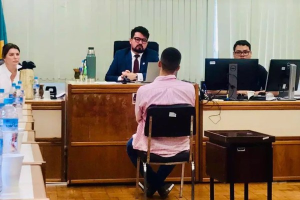 Acusados de arrancar os genitais e matar homem são condenados