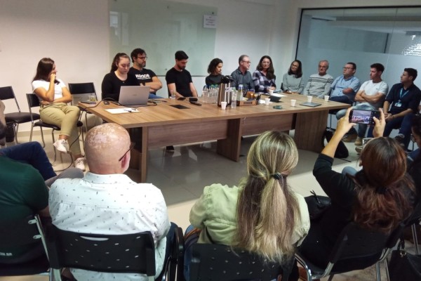 Entidades encantadenses organizam associação para construir moradias