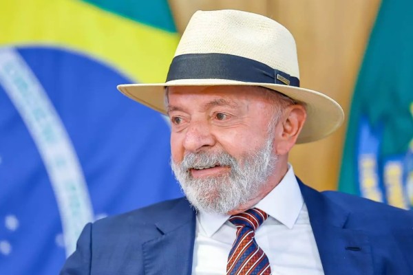 Por irregularidade no Pé-de-Meia a oposição quer pedir impeachment de Lula