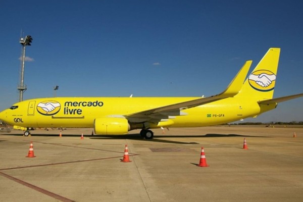 Aeroporto de Caxias do Sul recebe avião de carga pela primeira vez na história