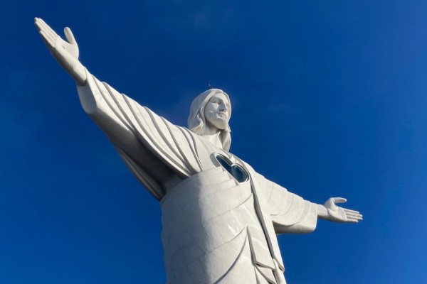 Cristo Protetor de Encantado abre suas portas no feriado de Finados