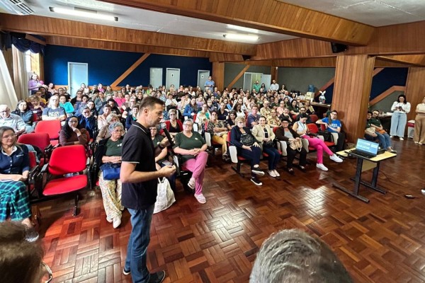 Realização de Seminário Estadual e Feira Regional de Artesanato foi um sucesso