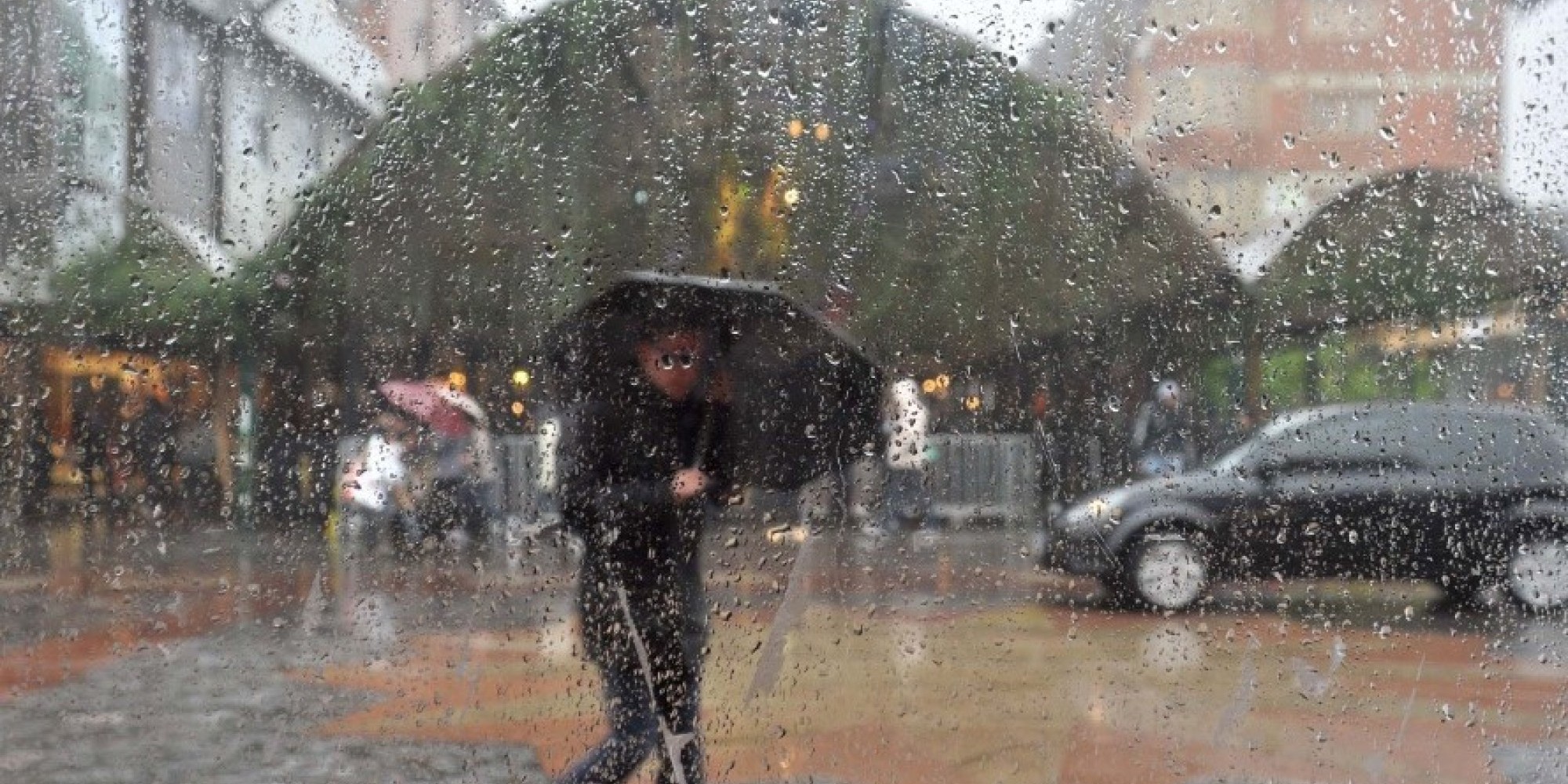Frente fria provoca chuva e queda nas temperaturas no estado